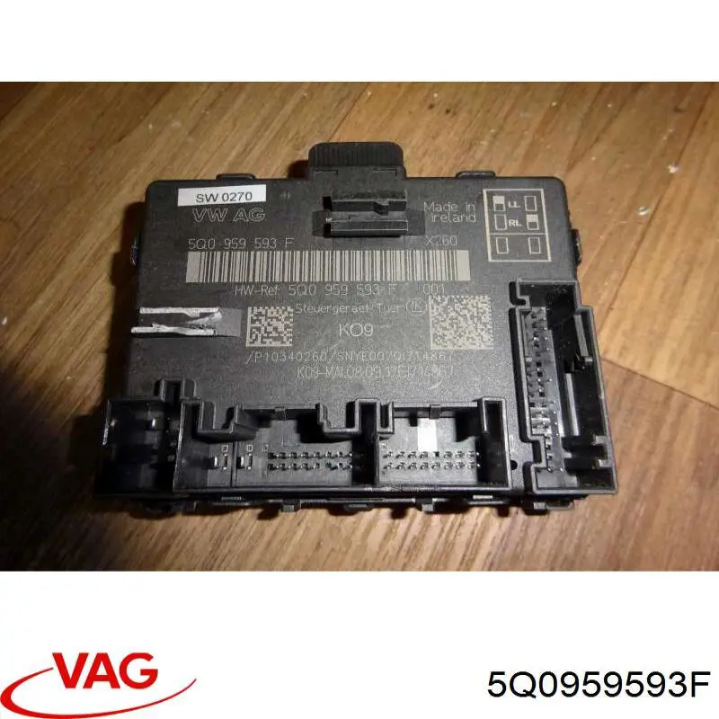 Blok komfortu przednich drzwi VAG 5Q0959593F cena, od 62,99 USD