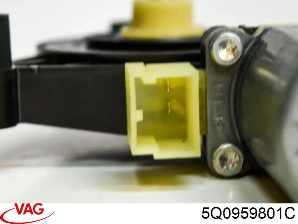 Do koszyka Silniczek podnośnika szyby drzwi przednich prawych Seat Leon IV KL8, KLD