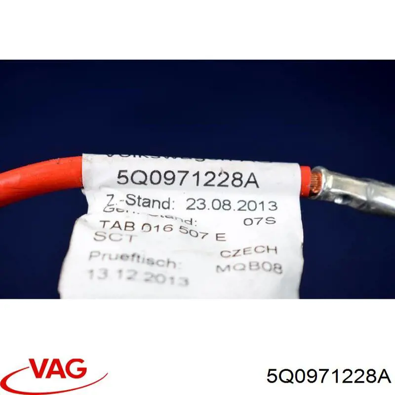 Kabel klemy plusowej akumulatora VAG 5Q0971228A cena, od 81,89 USD