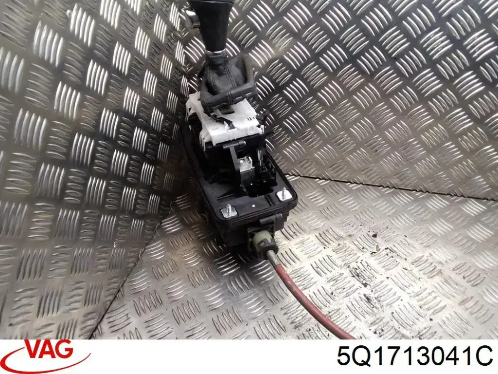 Mechanizm zmiany biegów (cięgno) VAG 5Q1713041L cena, od 1649,24 USD