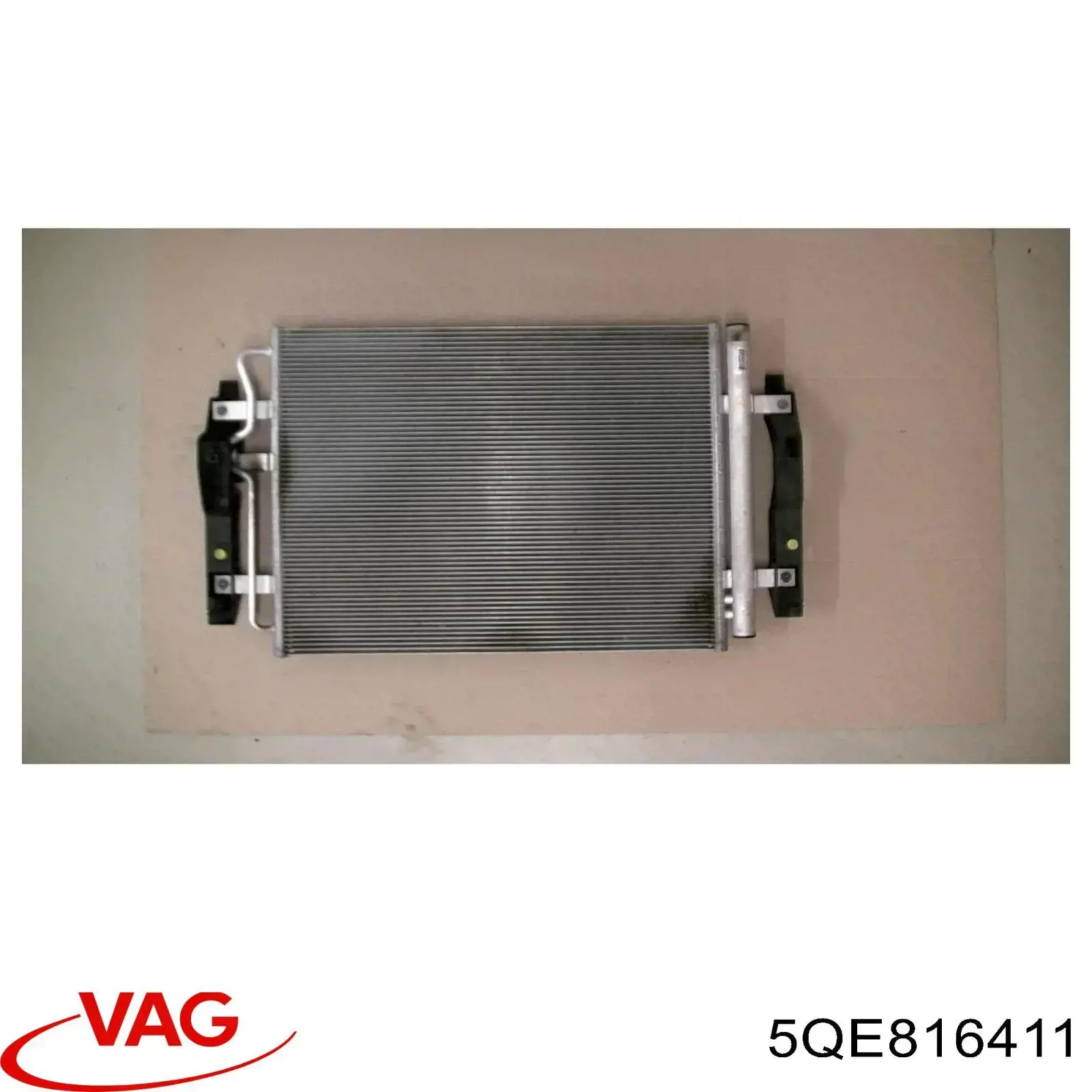 Chłodnica klimatyzacji VAG 5QE816411 cena, od 109,30 USD