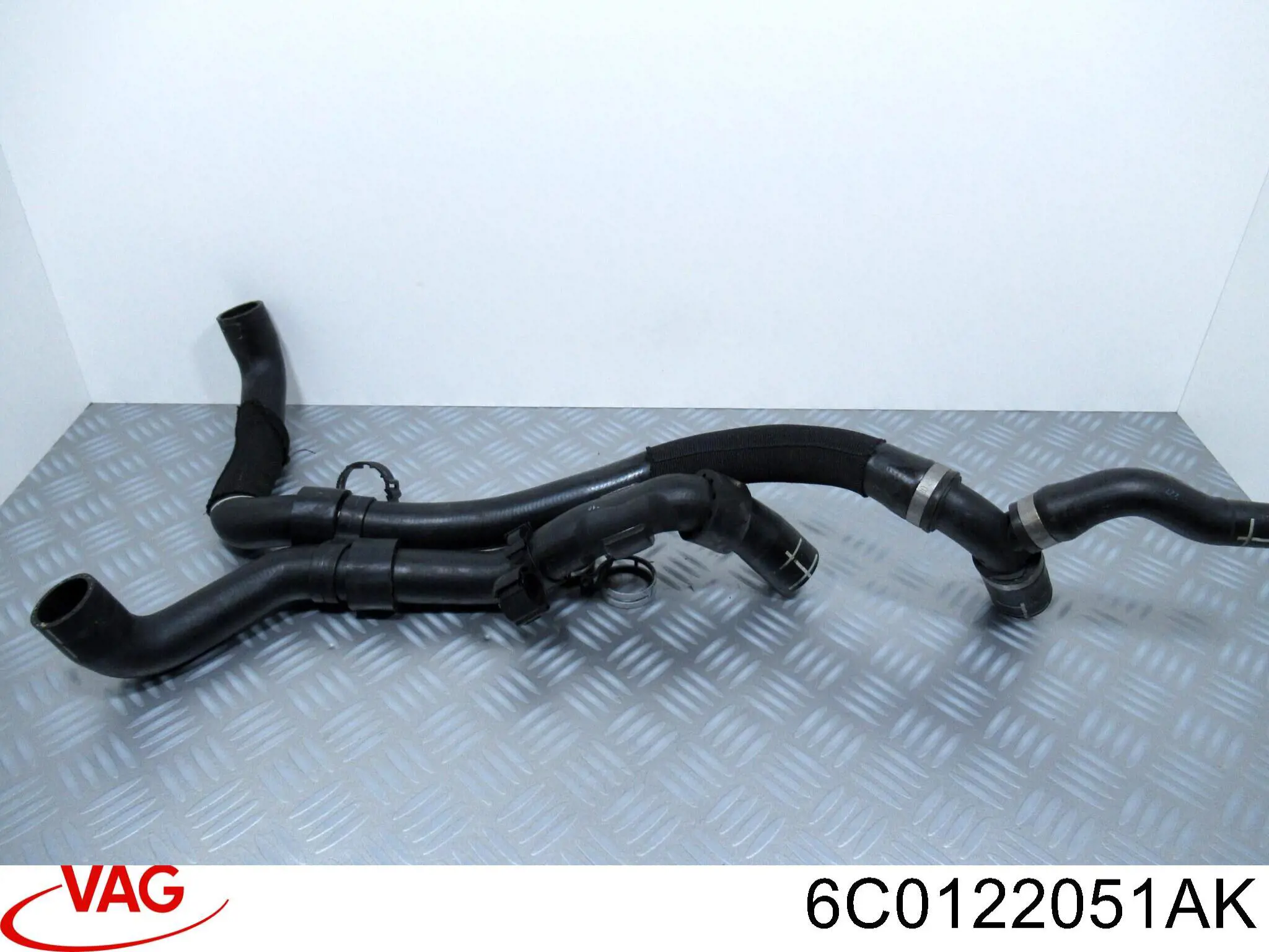 6C0122051AK VAG Przewód (króciec) chłodnicy górny