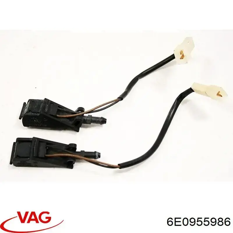 Dysza spryskiwacza szyby przedniej VAG 6E0955986 cena, od 22,43 USD