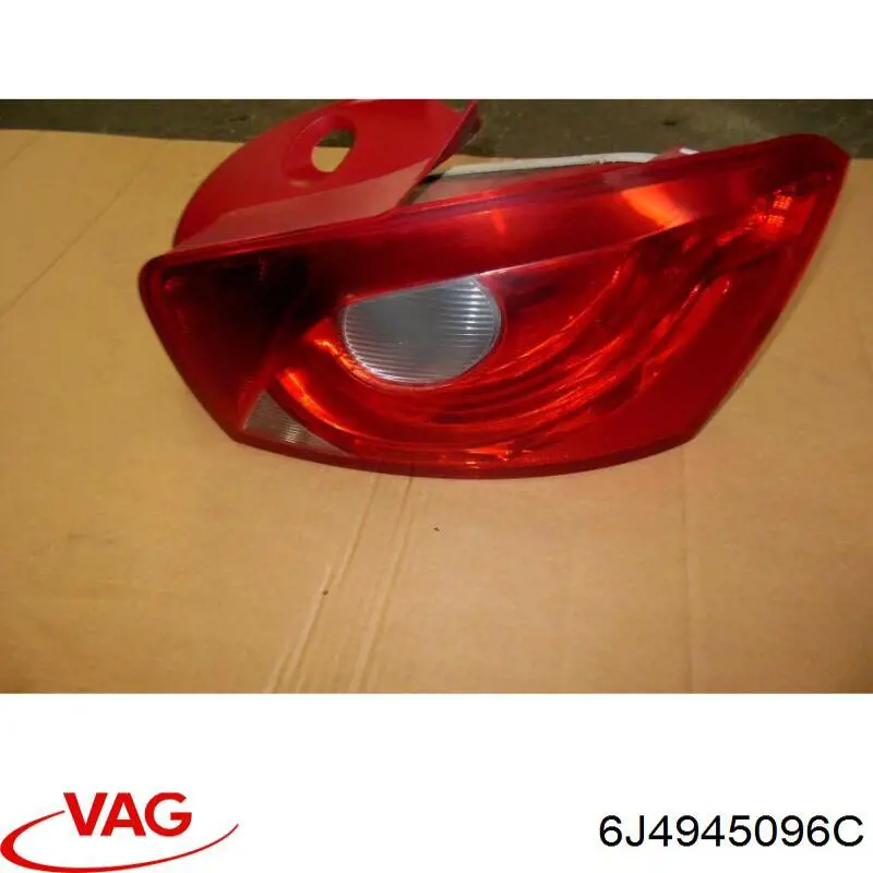 6J4945096C VAG Lampa zespolona tylna prawa