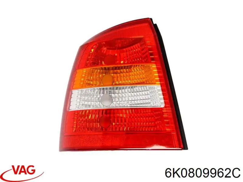  Nadkole błotnika przedniego prawe Seat Cordoba 