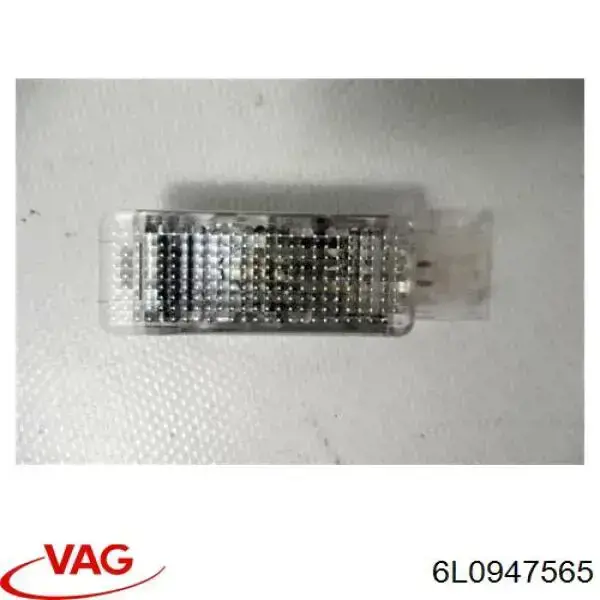 6L0947565 VAG Lampa oświetlenia schowka