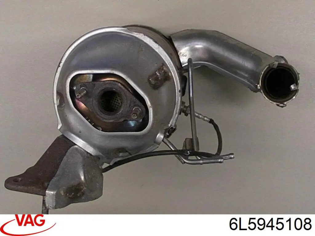 Lampa zespolona tylna prawa wewnętrzna VAG 6L5945108 cena, od 120,88 USD