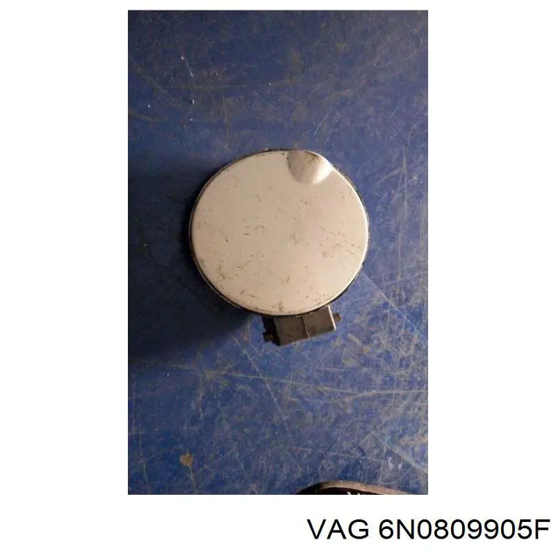 Klapka wlewu paliwa do Volkswagen Polo III 6N2