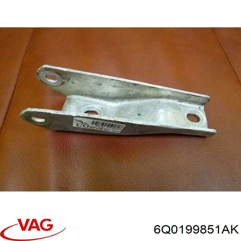 Poduszka (podpora) silnika tylna VAG 6Q0199851AK