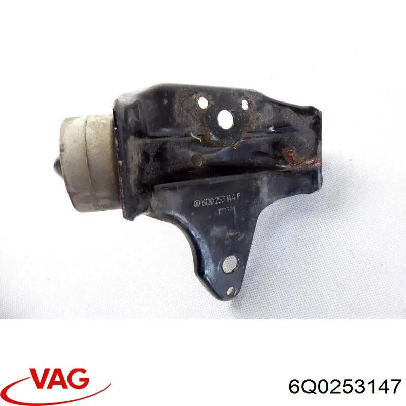 Wspornik tylnej poduszki tłumiącej VAG 6Q0253147