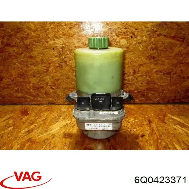 6Q0423371 VAG Zbiornik płynu wspomagania