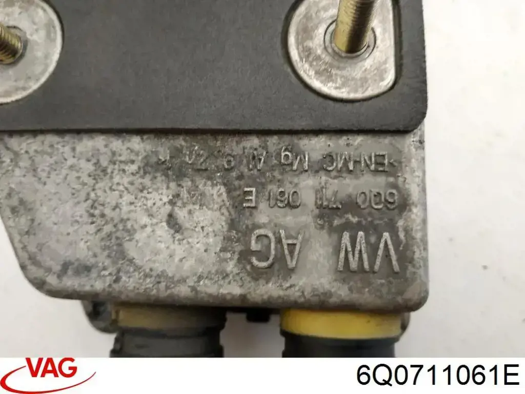 Mechanizm zmiany biegów (cięgno) VAG 6Q0711061E cena, od 74,91 USD