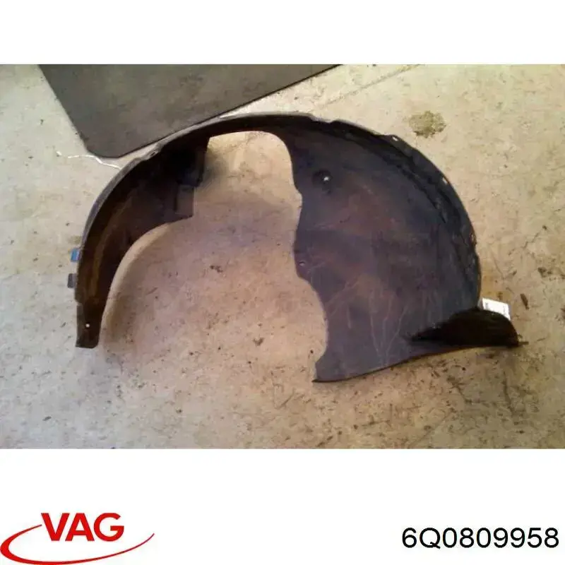 Nadkole błotnika przedniego prawe KH9506390 Starline