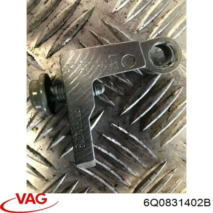 Zawias drzwi przednich prawych VAG 6Q0831402B cena, od 86,83 USD