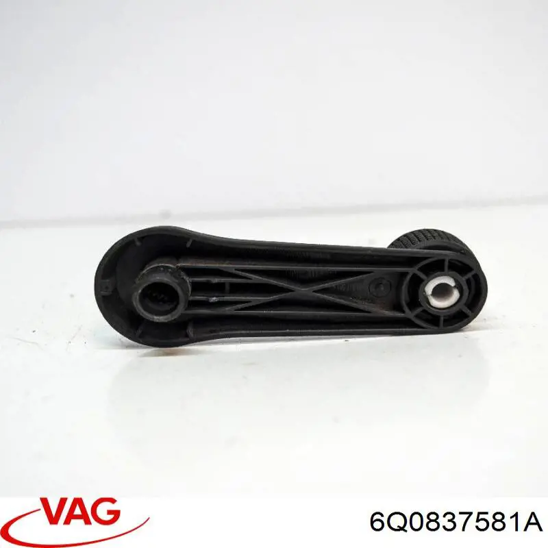 Rączka podnoszenia szyby drzwi tylnych VAG 6Q0837581A cena, od 39,16 USD