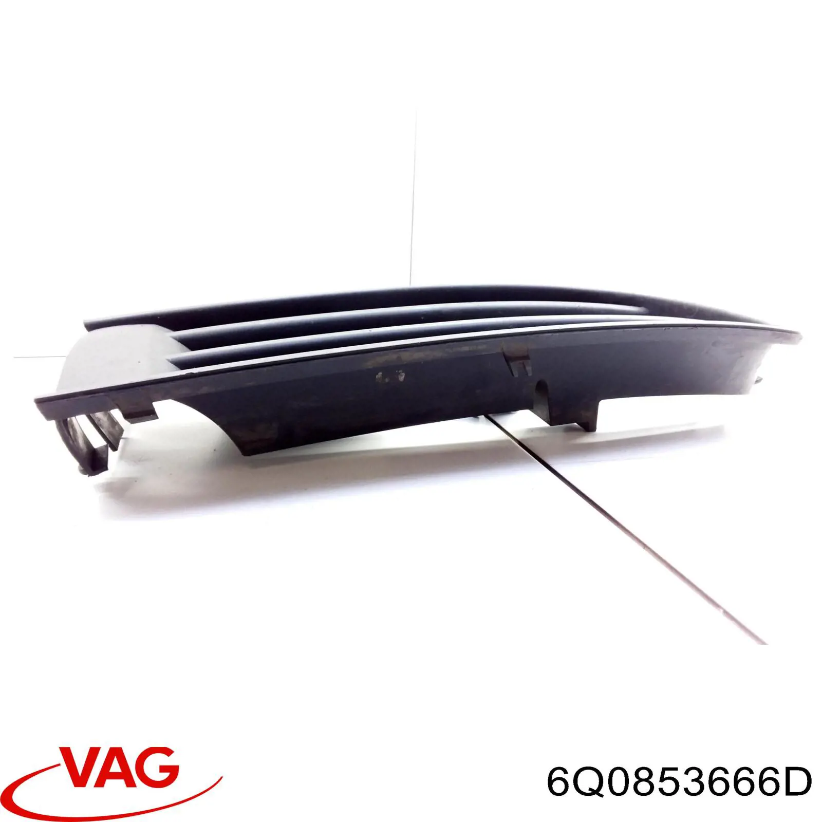6Q0853666D VAG Kratka zderzaka przedniego prawa