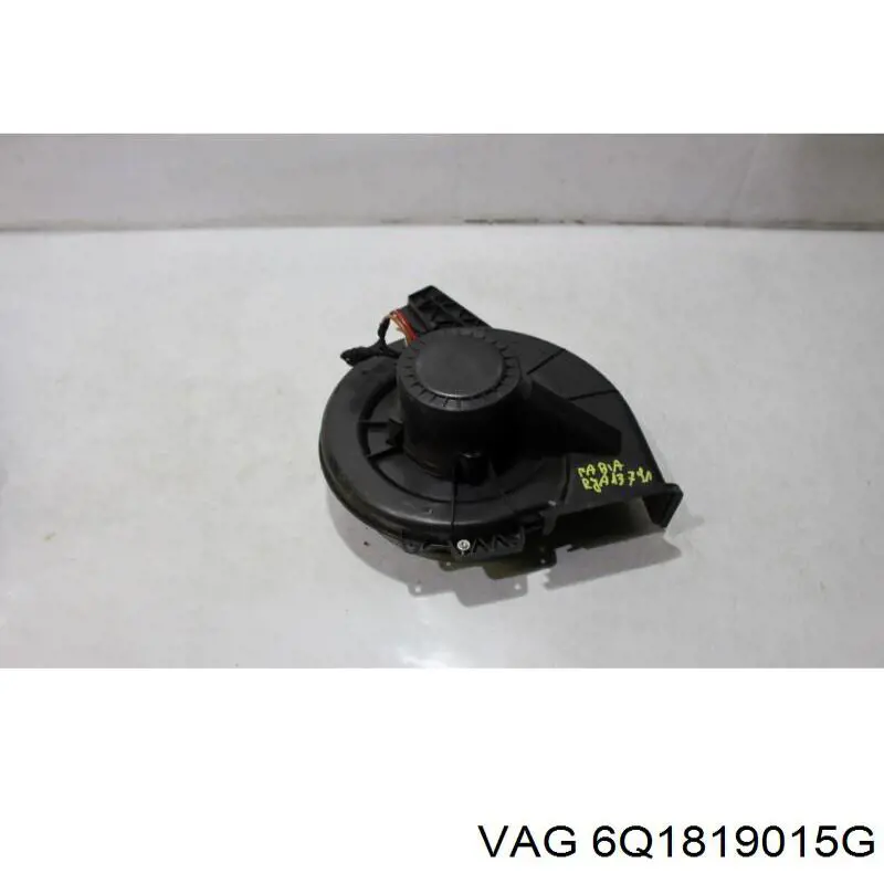 Silniczek wentylatora nagrzewnicy (ogrzewacza wnętrza) VAG 6Q1819015G cena, od 73,10 USD