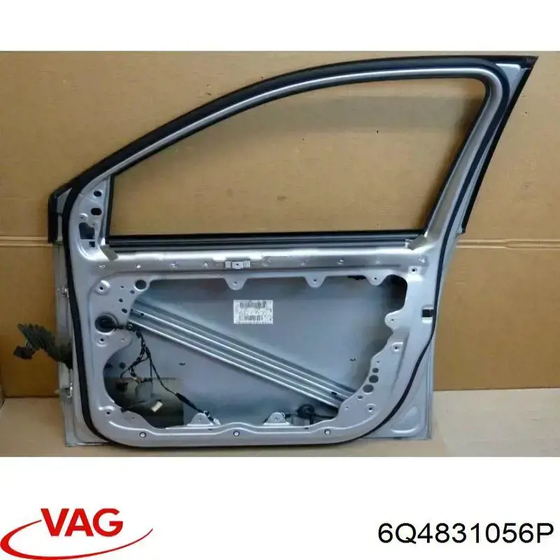 Drzwi przednie prawe Volkswagen Polo IV sedana (9A4) (2002 - 2009) cena, od 181,31 USD