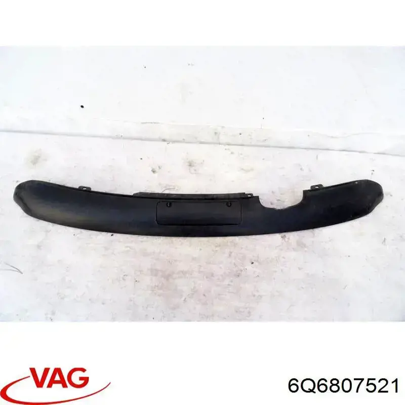 Spojler tylnego zderzaka VAG 6Q6807521 cena, od 28,68 USD