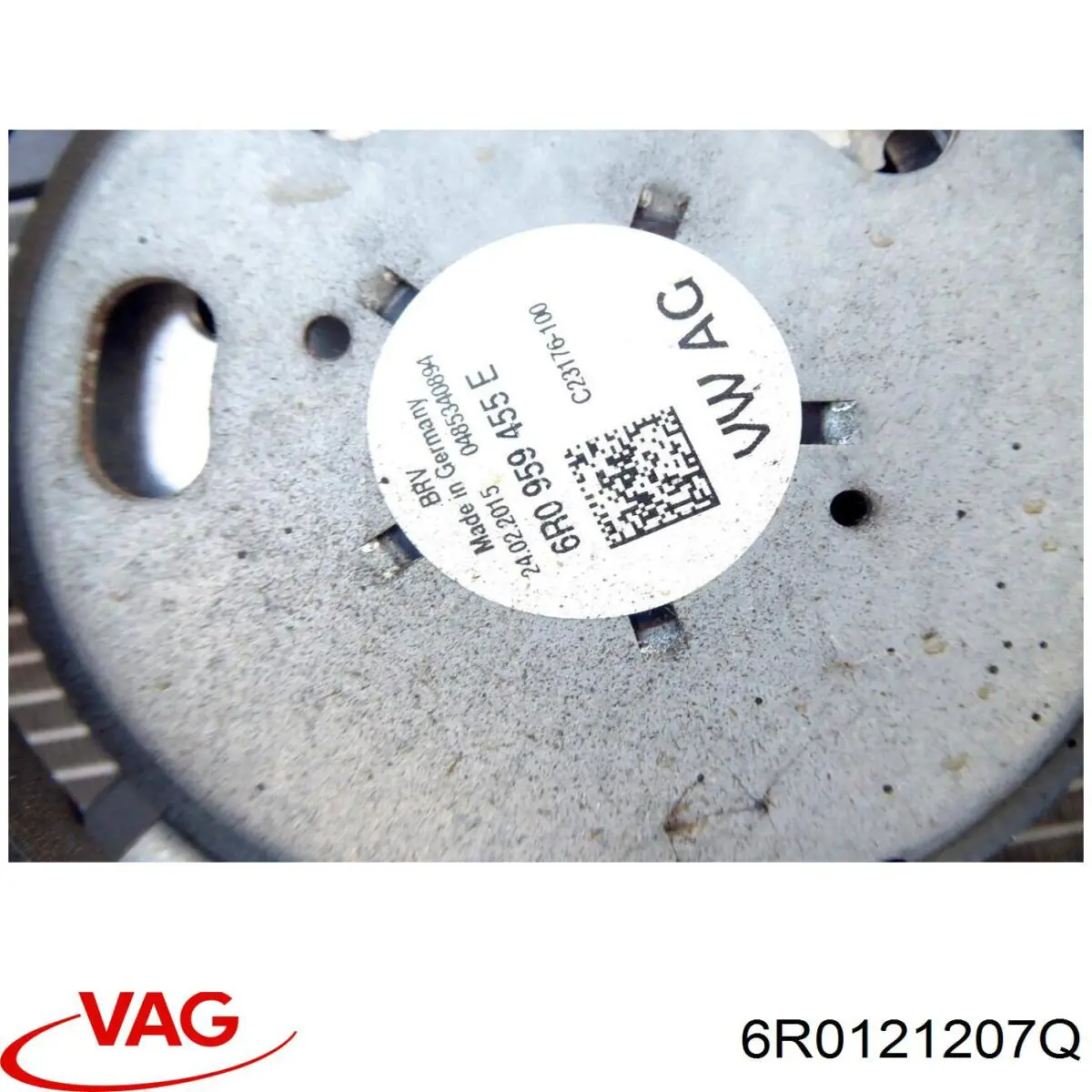 Dyfuzor chłodnicy VAG 6R0121207Q cena, od 115,77 USD