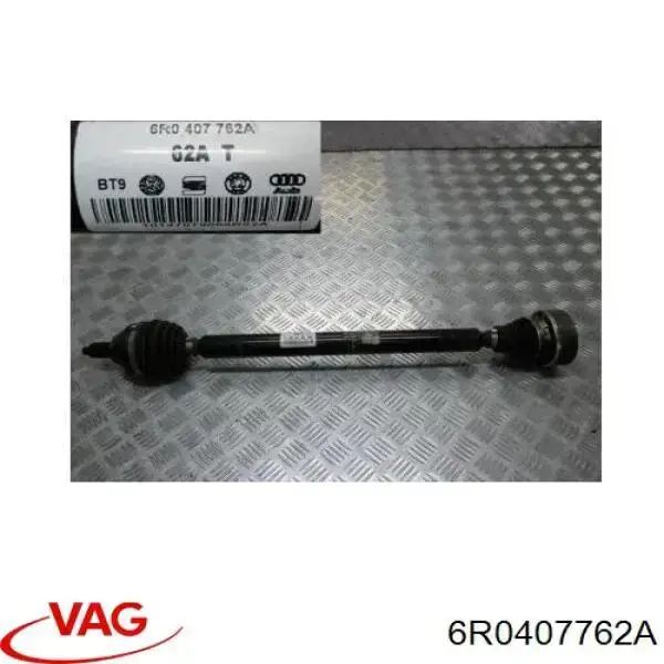 Półoś napędowa przednia prawa VAG 6R0407762A cena, od 49,37 USD