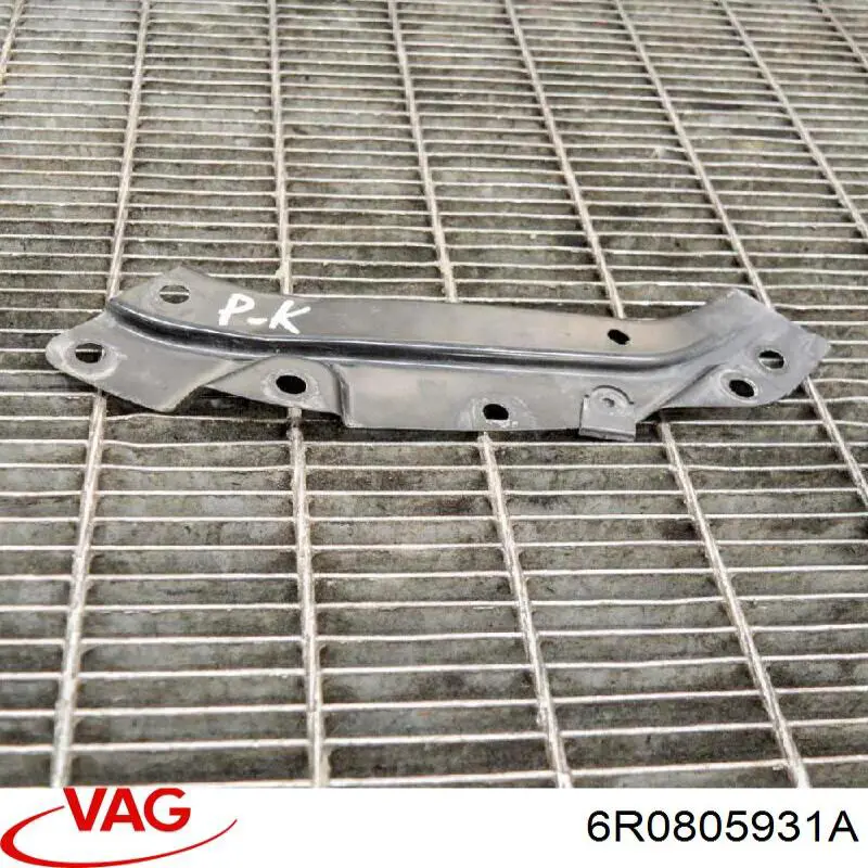 Wspornik osłony chłodnicy górny VAG 6R0805931A cena, od 14,55 USD