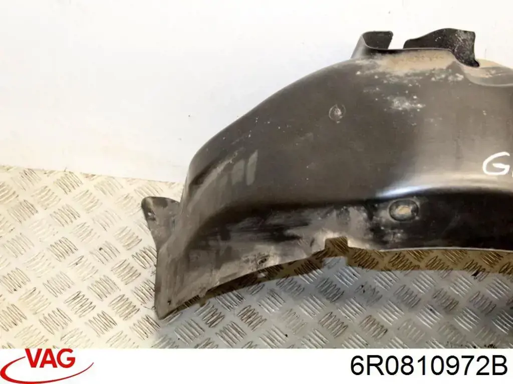 6R0810972C VAG Nadkole błotnika tylnego prawe