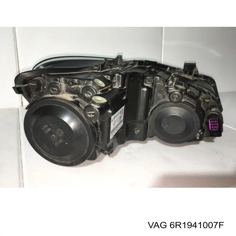 Do koszyka 6R1941007F VAG Reflektor lewy