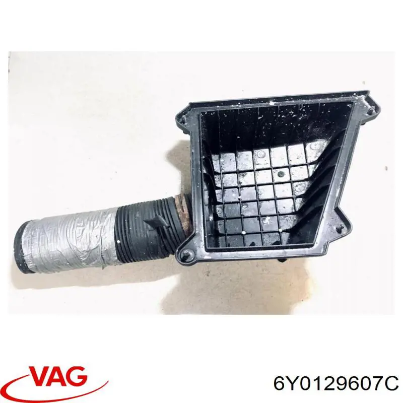6Y0129607C VAG Obudowa filtra powietrza