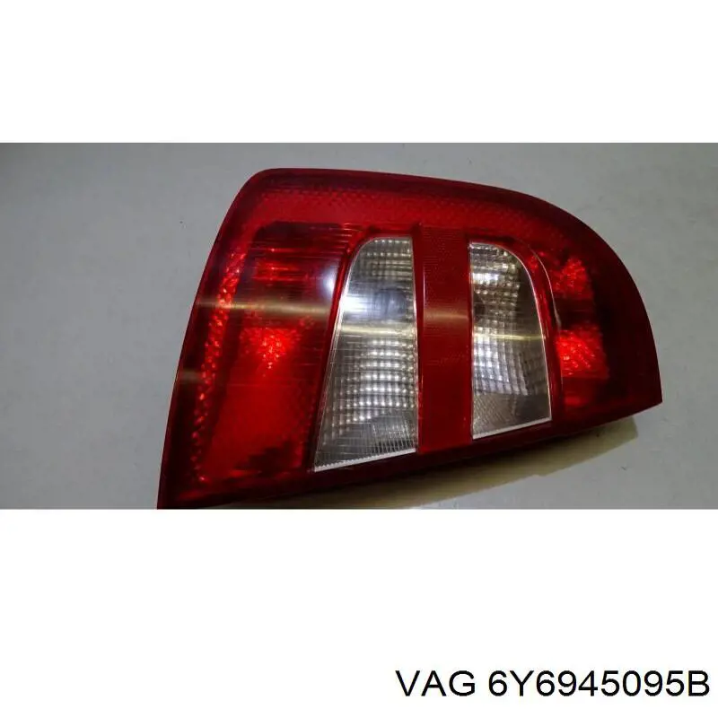 6Y6945095B VAG Lampa zespolona tylna lewa