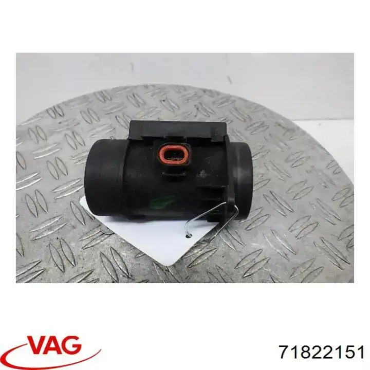 Czujnik przepływu powietrza, przepływomierz powietrza M.A.F. VAG 71822151 cena, od 49,33 USD