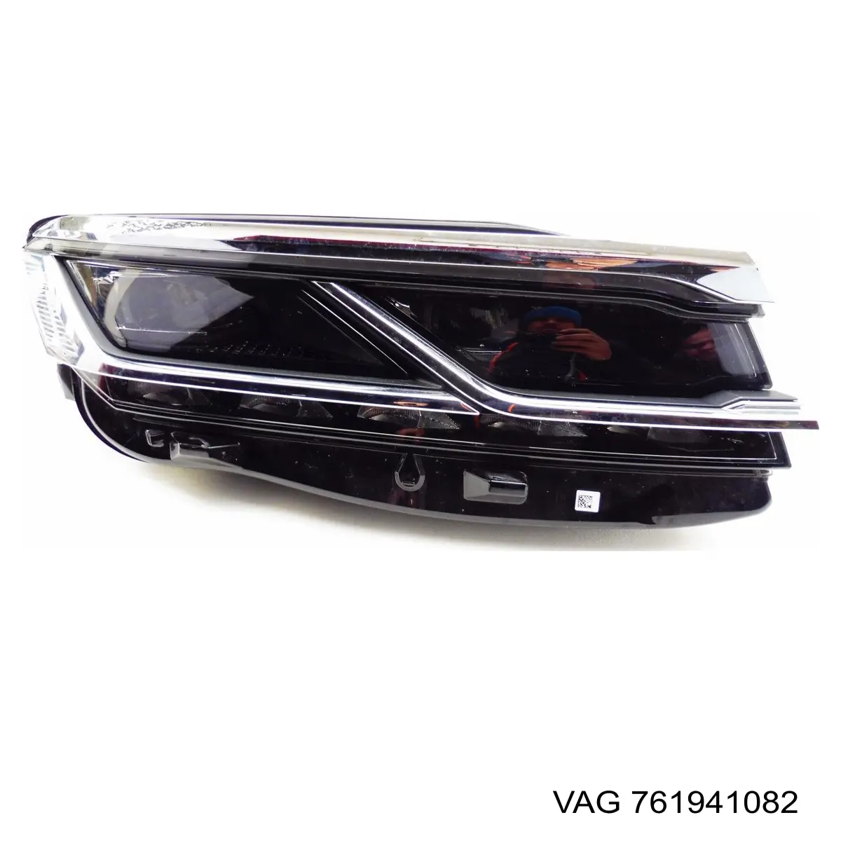  VAG 761941082