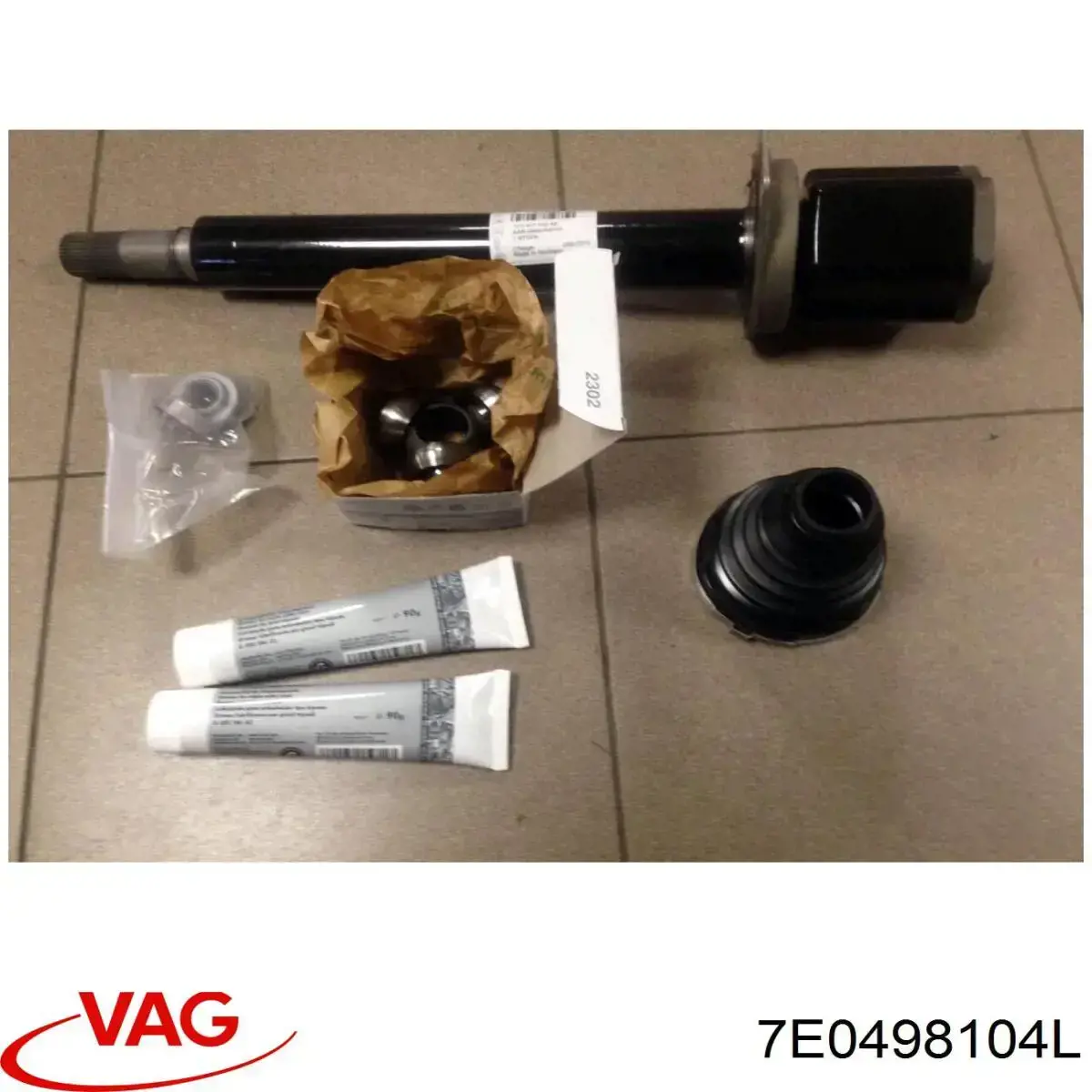 7E0498104L VAG Przegub homokinetyczny wewnętrzny przedni prawy
