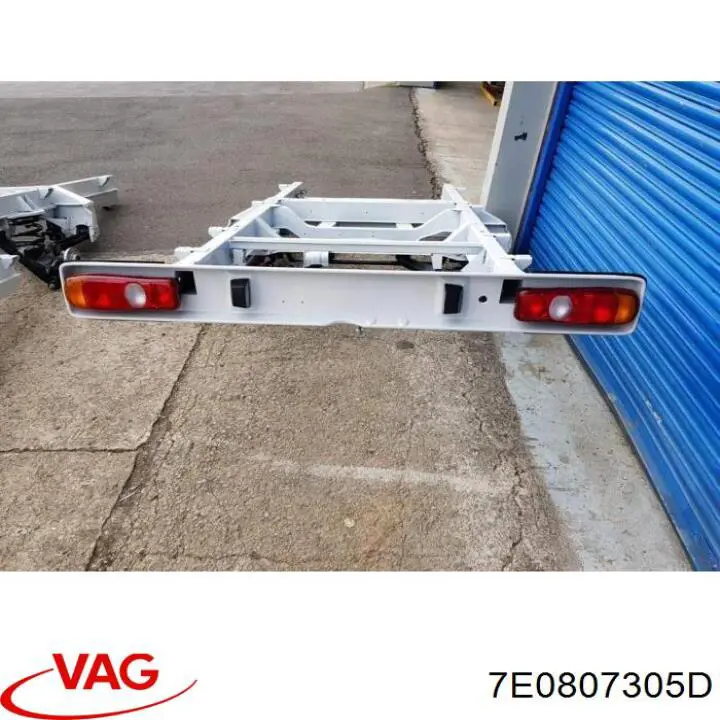 Wzmocnienie zderzaka tylnego VAG 7E0807305D cena, od 157,23 USD