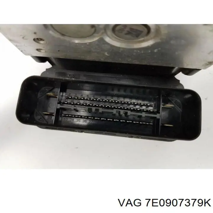 Do koszyka Sterownik ABS  hydrauliczny Volkswagen Transporter T5 7HB, 7HJ, 7EB, 7EJ