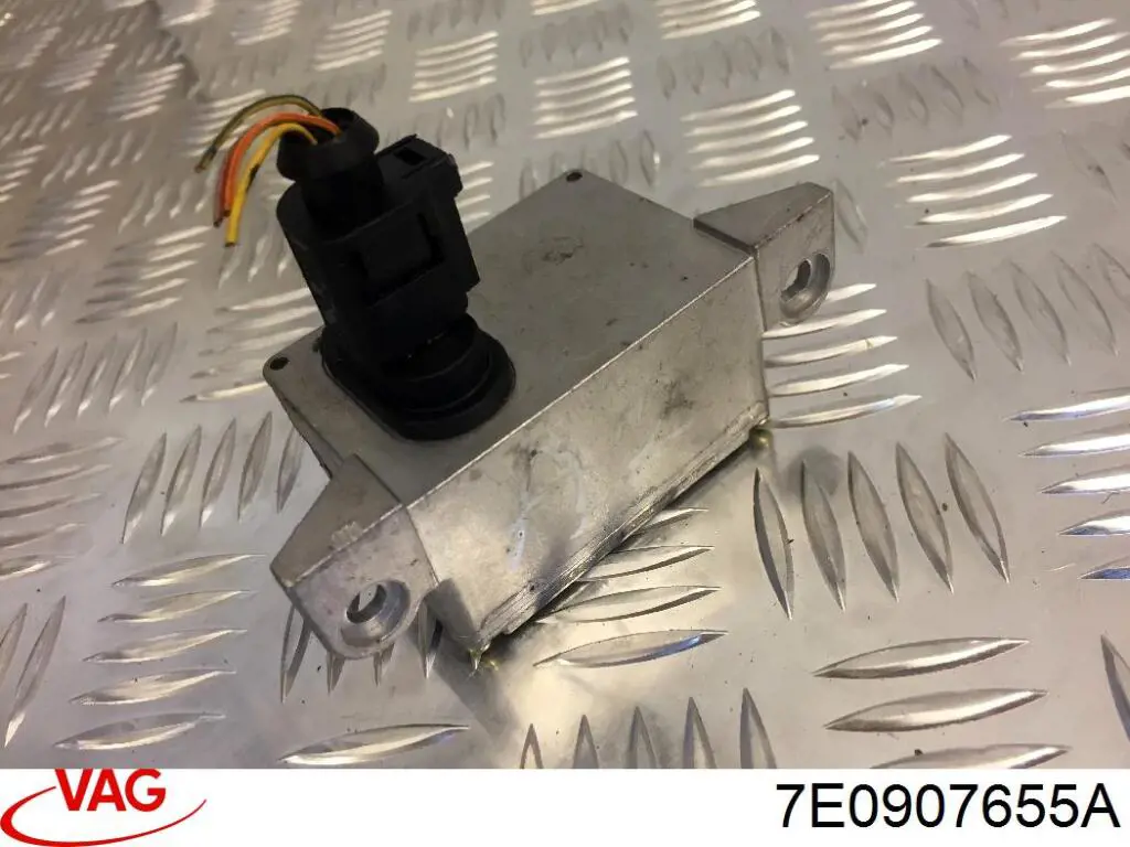 Czujnik przyśpieszenia poprzecznego (ESP) VAG 7E0907655A cena, od 118,58 USD