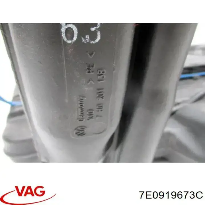  Czujnik poziomu paliwa w zbiorniku Volkswagen Transporter 