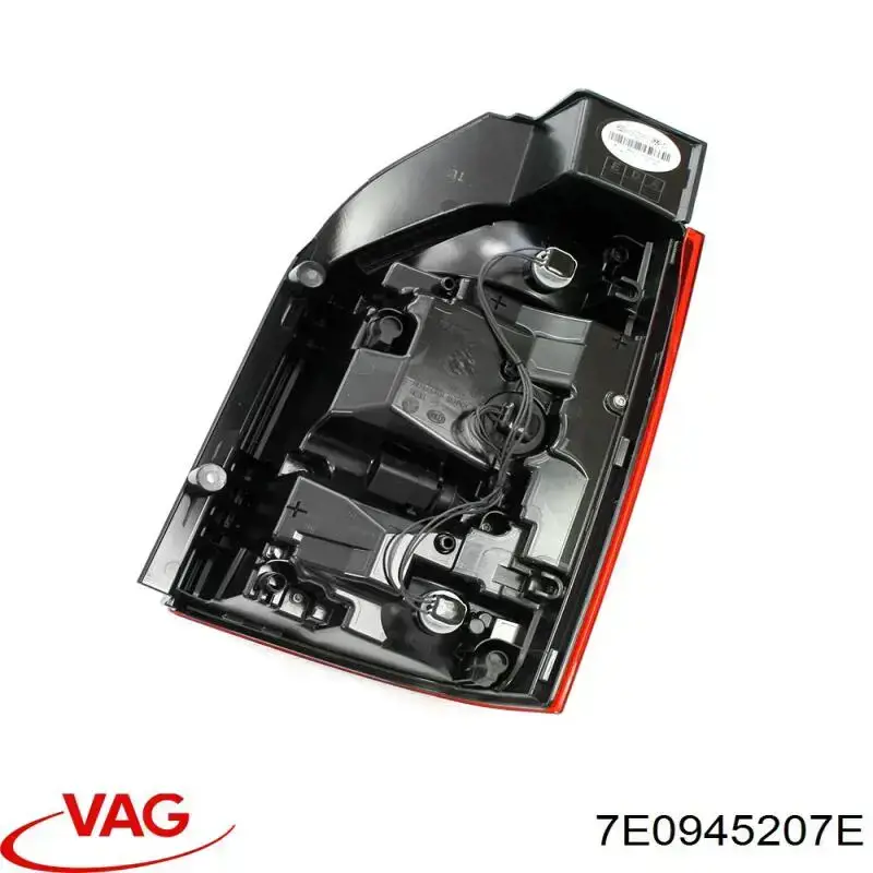 Lampa zespolona tylna lewa VAG 7E0945207E cena, od 430,82 USD