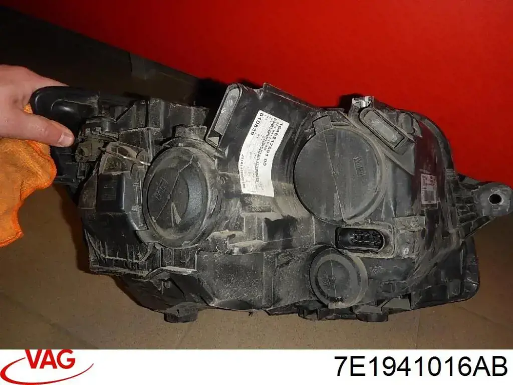 7E1941016AB VAG Reflektor prawy