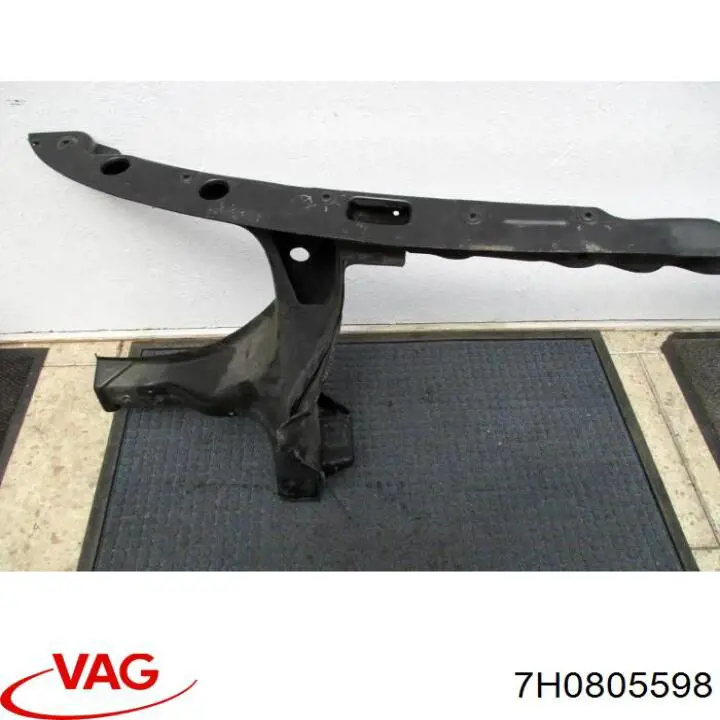 Osłona chłodnicy kompletna (panel mocowania reflektorów) VAG 7H0805598 cena, od 209,76 USD