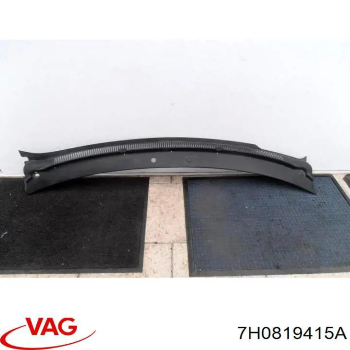 Podszybie szyby czołowej VAG 7H0819415A cena, od 28,95 USD