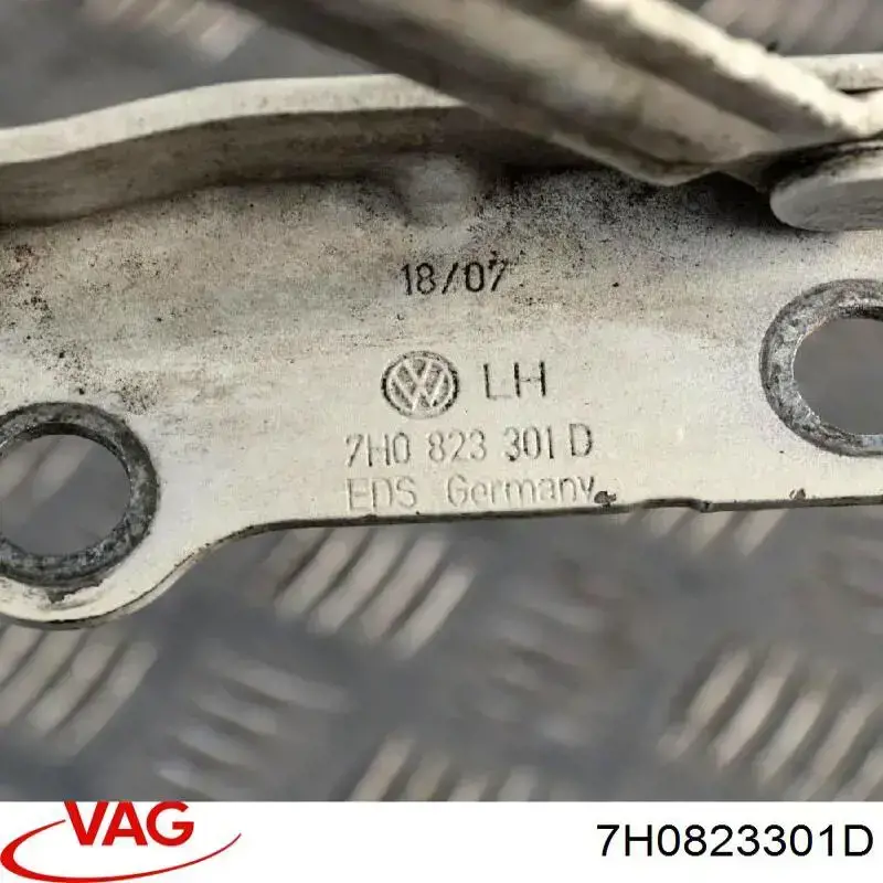 Zawias maski lewy VAG 7H0823301D cena, od 20,44 USD