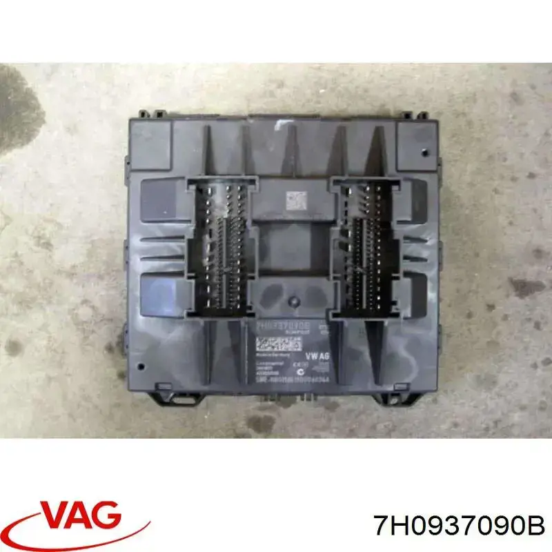 Blok komfortu Volkswagen Multivan T5 minivan (7HM, 7HN, 7HF, 7EF, 7EM, 7EN) (2003 - 2016) cena, od 150,06 USD