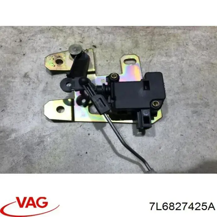 Silniczek zamka klapy bagażnika (drzwi 3/5 tylnych) VAG 7L6827425A cena, od 18,08 USD