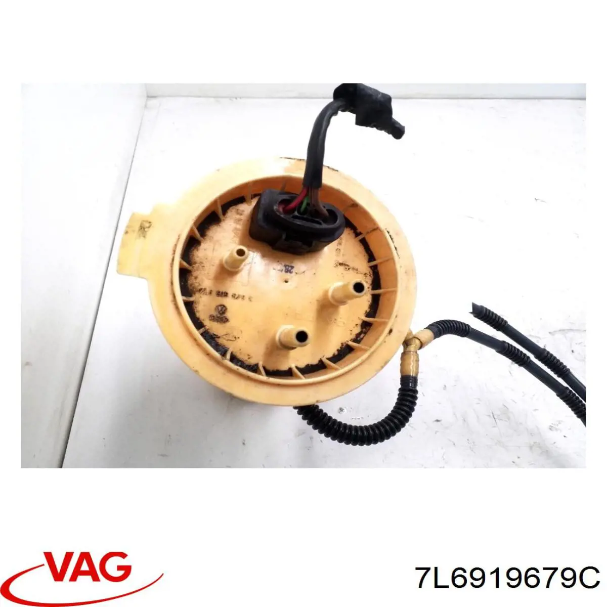 7L6919679C VAG Filtr paliwa