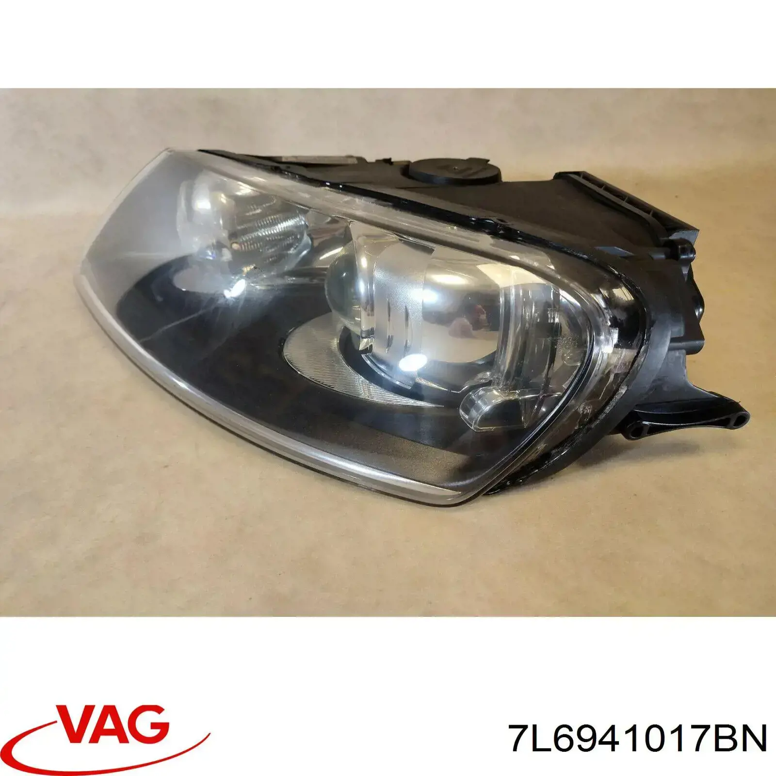 Reflektor lewy VAG 7L6941017BN cena, od 521,70 USD