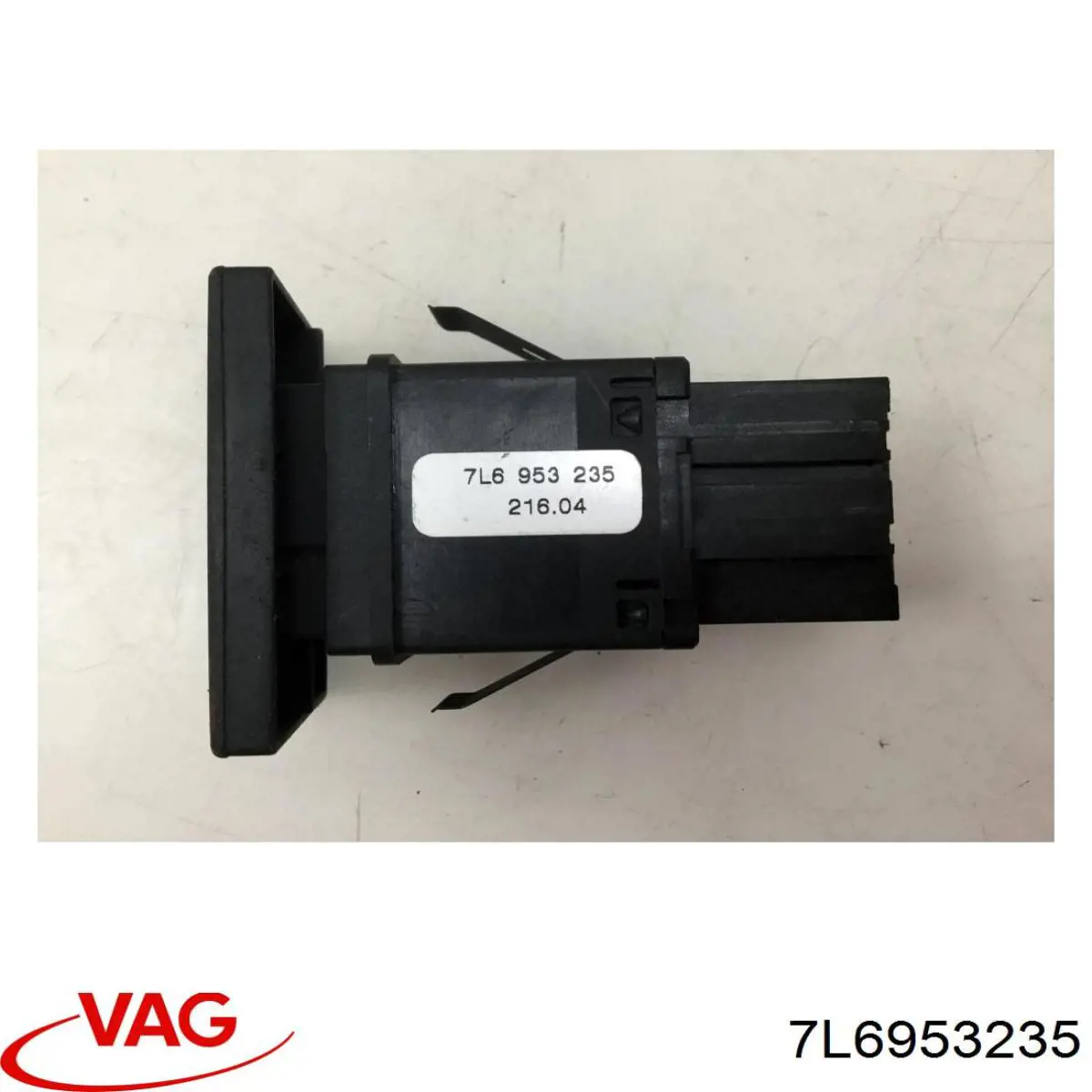  Przycisk włączania światła awaryjnego Volkswagen Touareg 1