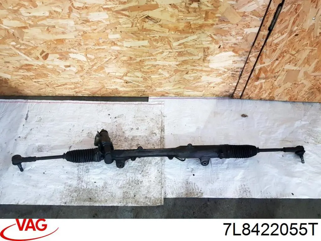 7L8422055T VAG Listwa kierownicza (maglownica)