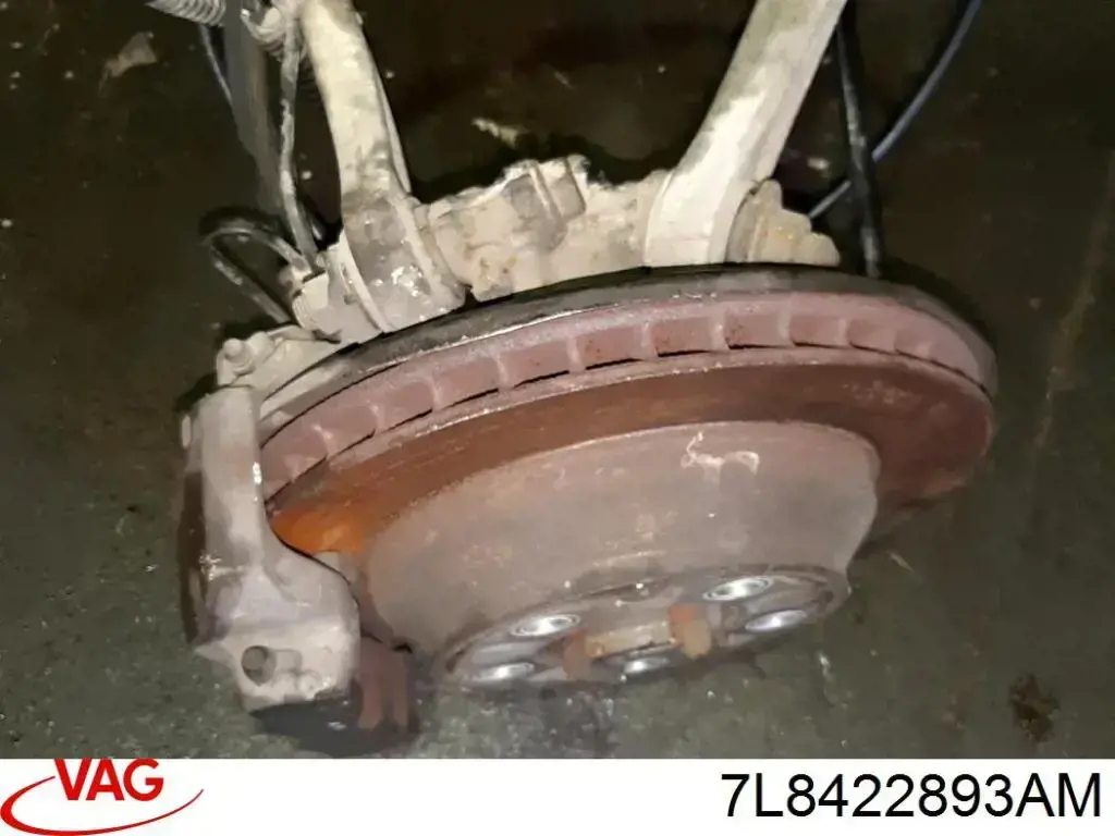 Do koszyka Przewód hydraulicznego układu wspomagania wysokiego ciśnienia, od pompy do maglownicy (mechanizmu) Audi Q7  4LB