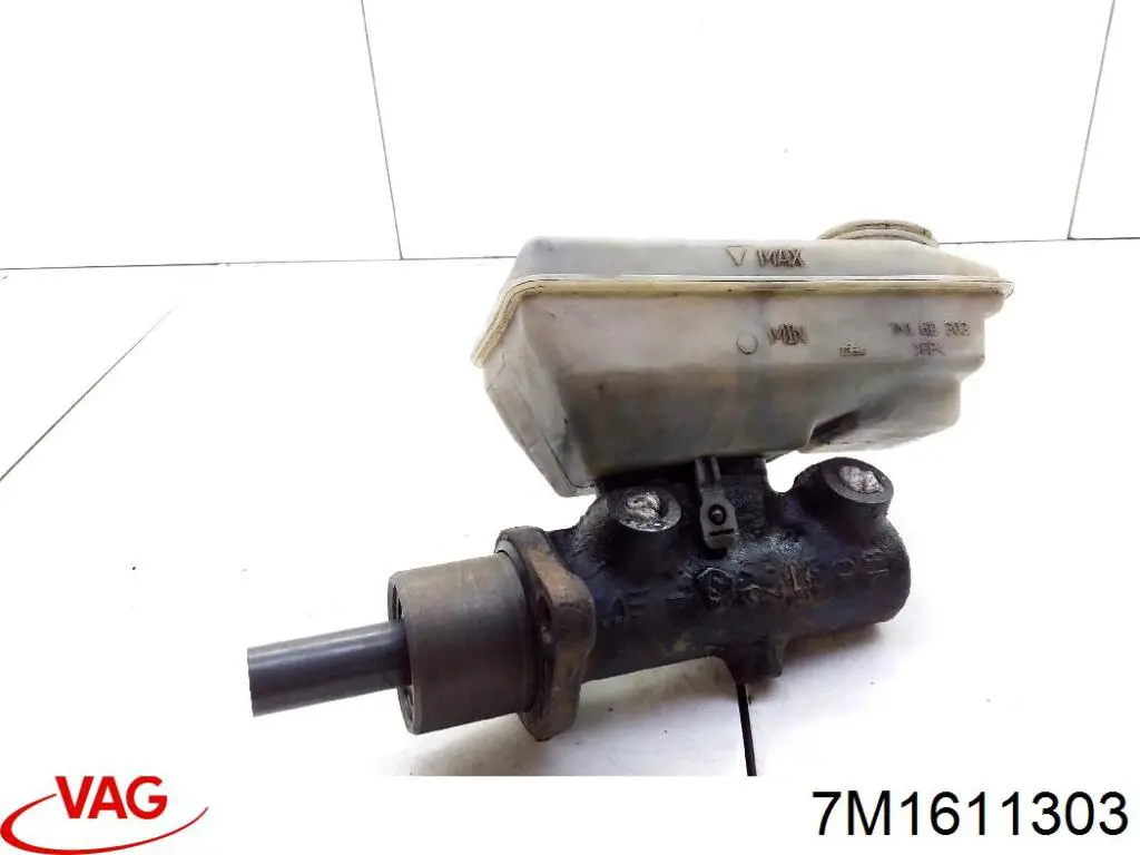 Do koszyka Zbiorniczek głównego cylindra hamulcowego (płynu hamulcowego) Volkswagen Sharan I 7M8, 7M9, 7M6